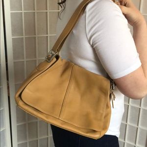 Coach Hamptons Convertible Crossbody